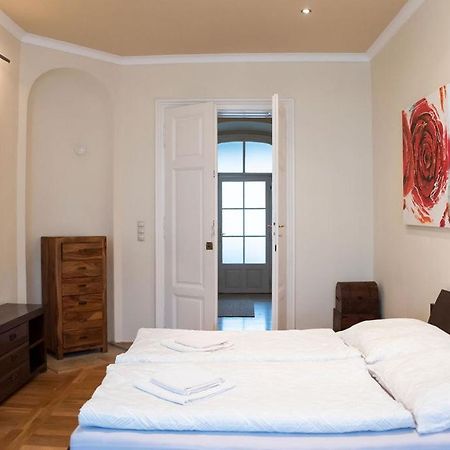 Velky Apartman ブラチスラヴァ エクステリア 写真